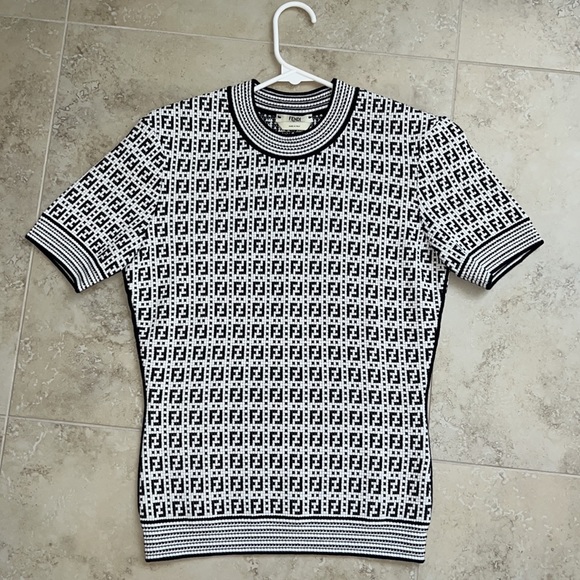 FENDI sweater top - Picture 7 of 9